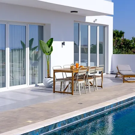 Aelys Luxury By Nomads