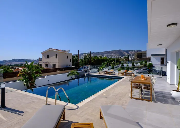 Aelys Luxury By Nomads Pegeia